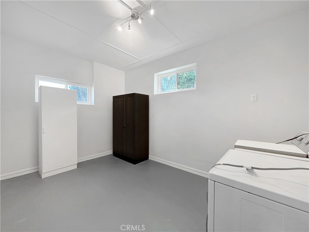 1225 Templeton Hills Road