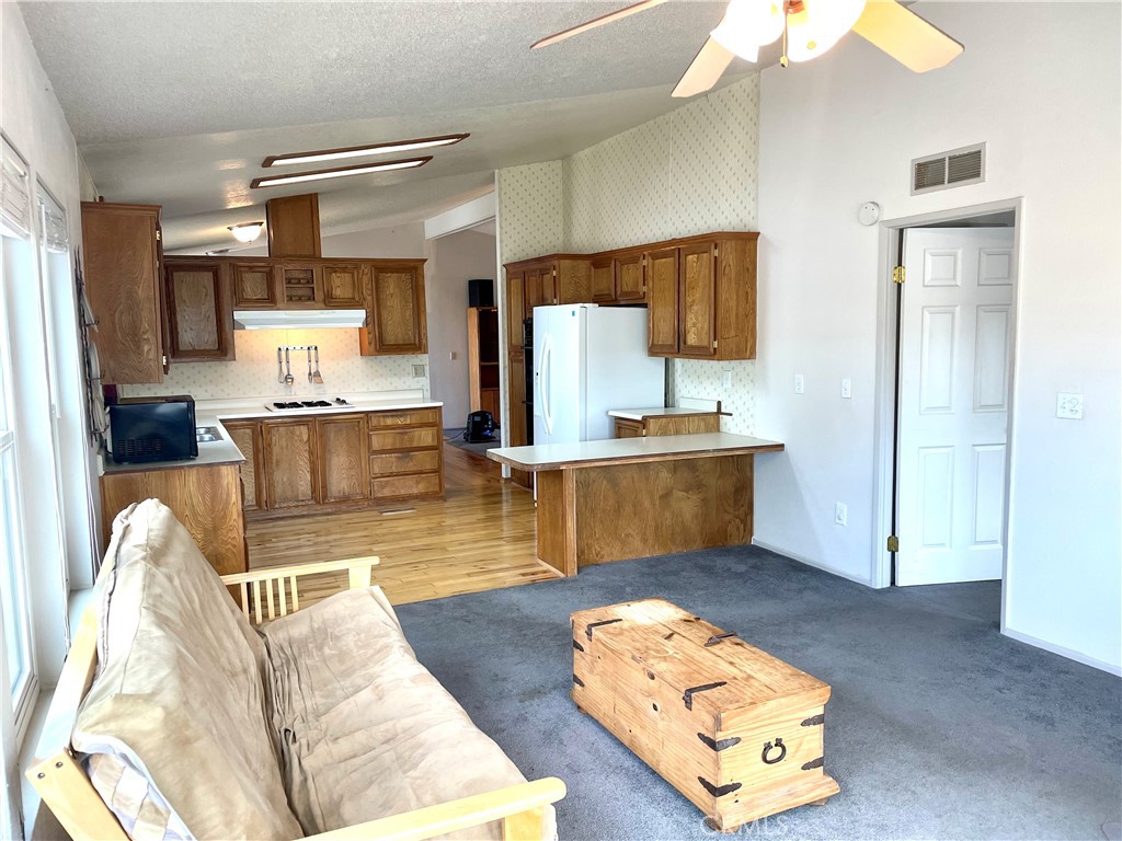 1220 Bennett Way 48