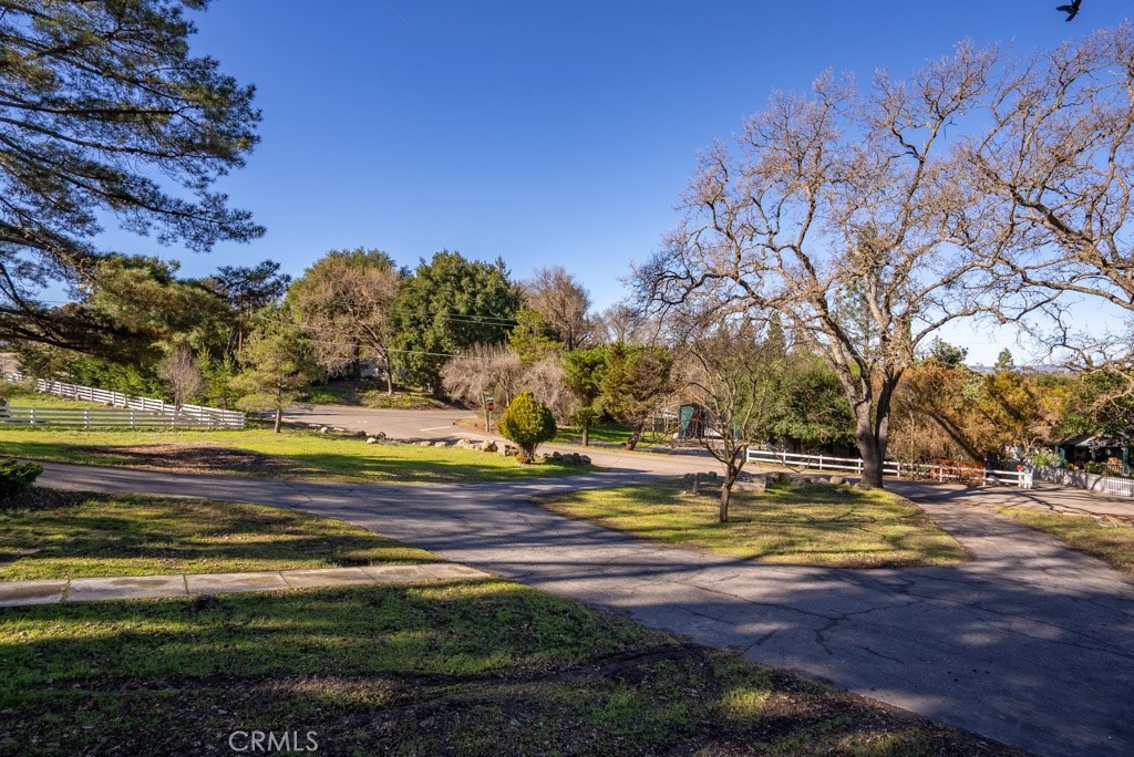 4000 Ardilla Road