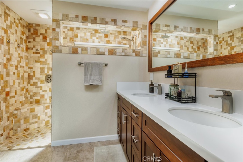 2471 Falcon Drive