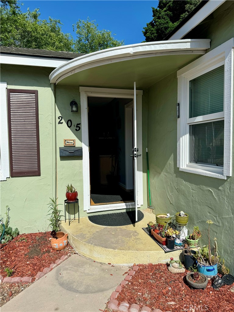 205 Oak Street