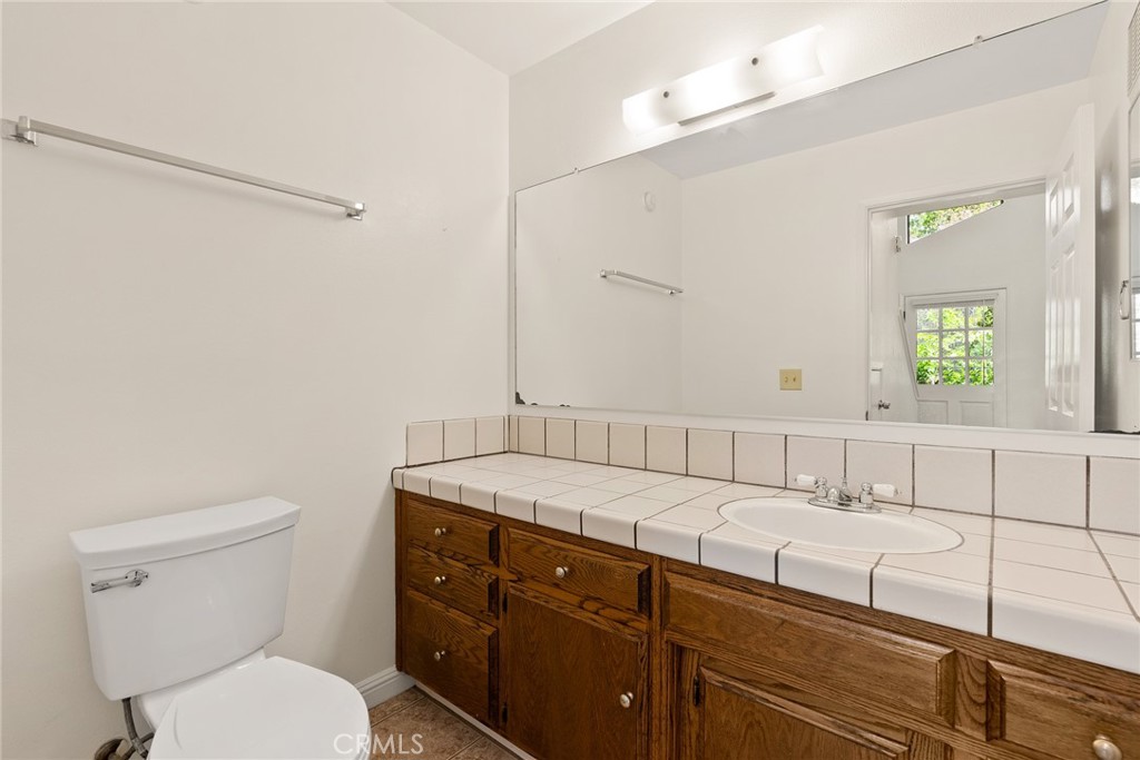 415 Dana Street 1