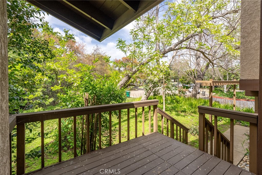 415 Dana Street 1