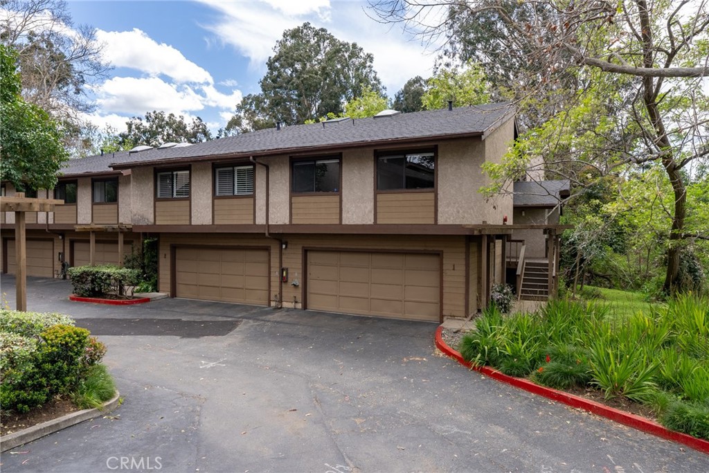 415 Dana Street 1