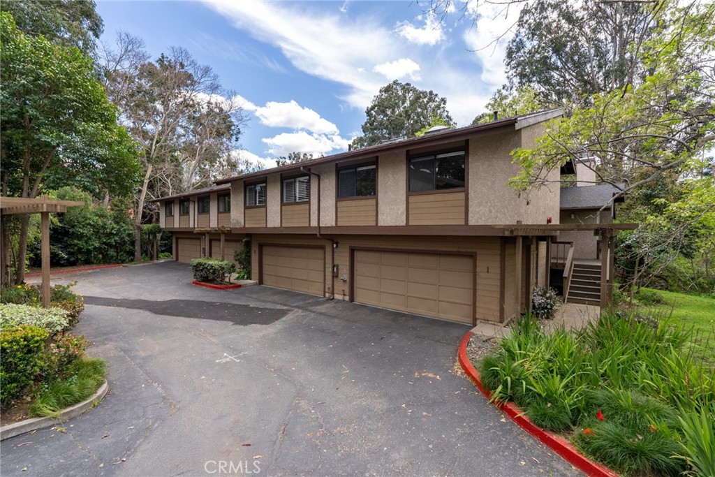 415 Dana Street 1
