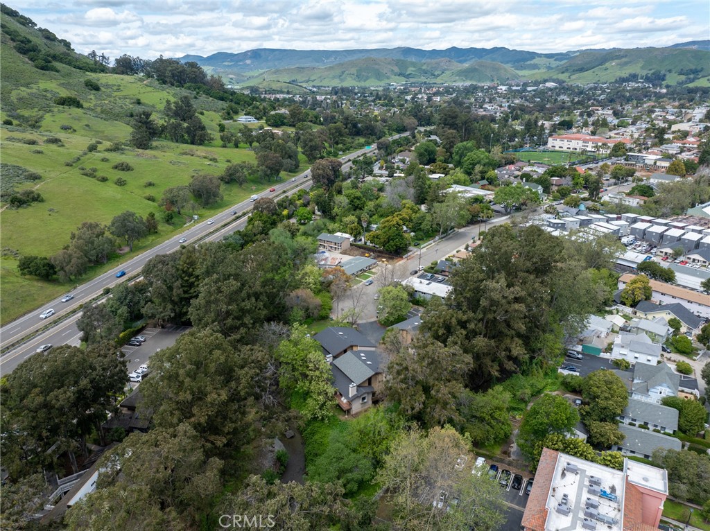 415 Dana Street 1