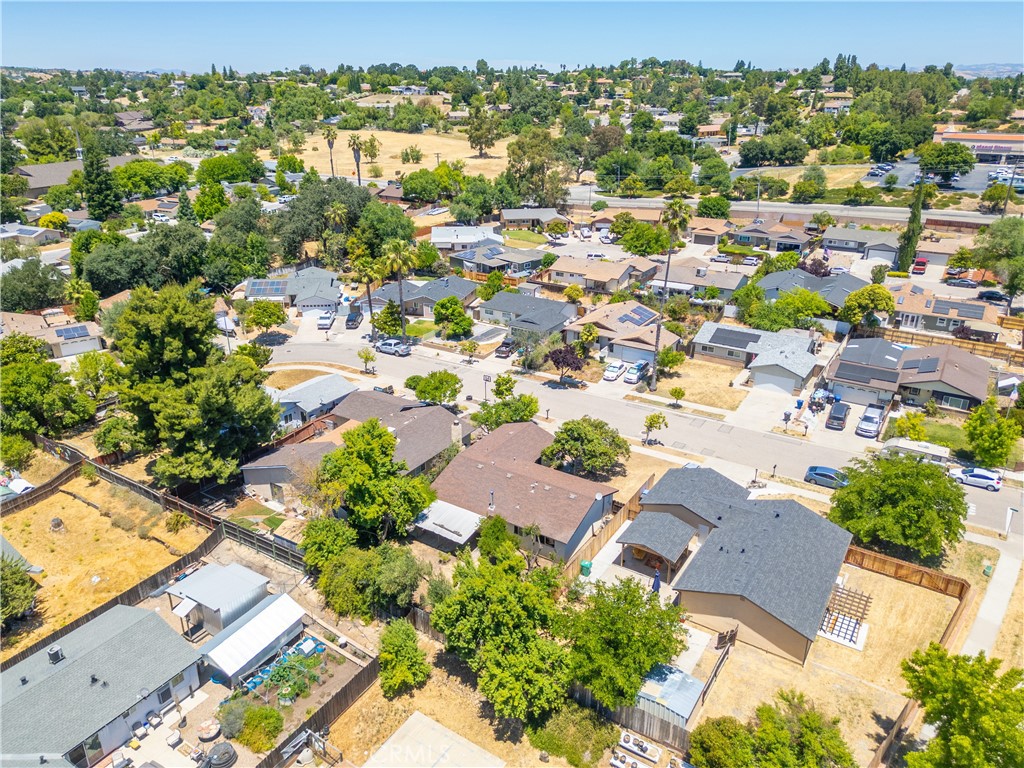 1084 Sylvia Circle