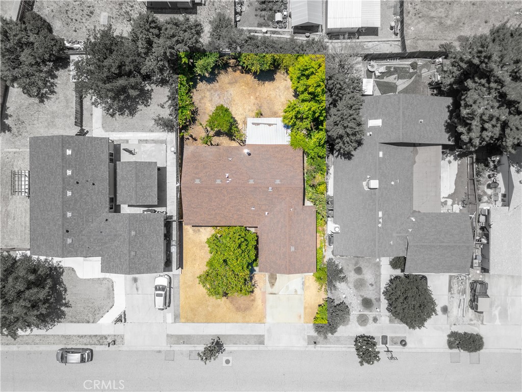 1084 Sylvia Circle