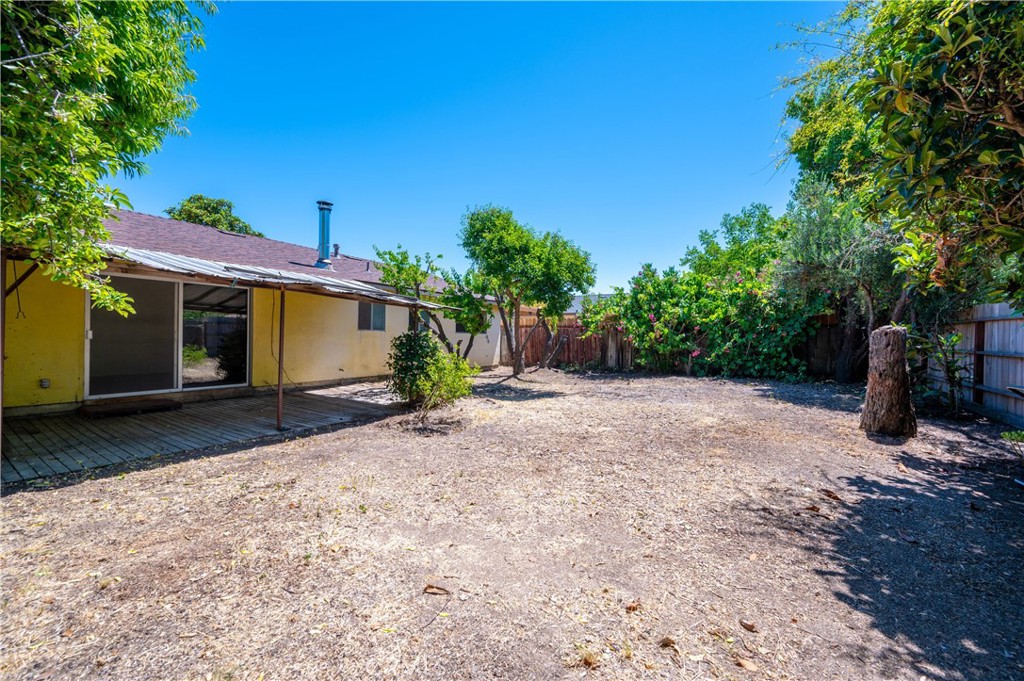 1084 Sylvia Circle