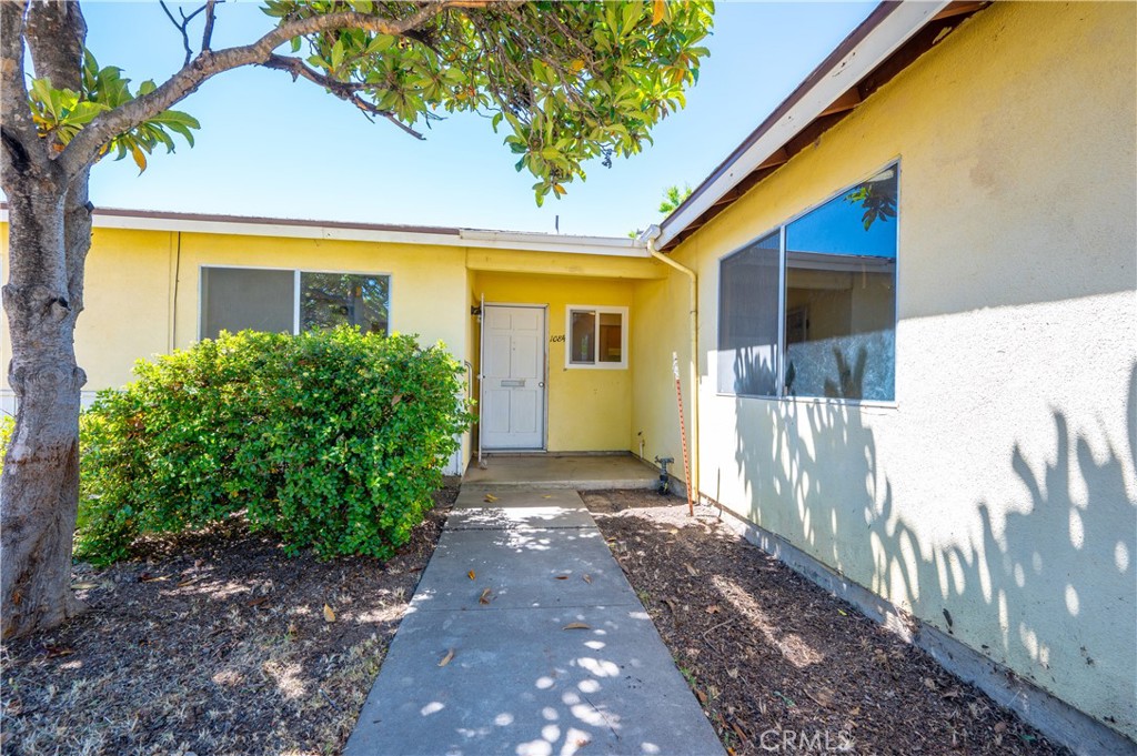 1084 Sylvia Circle