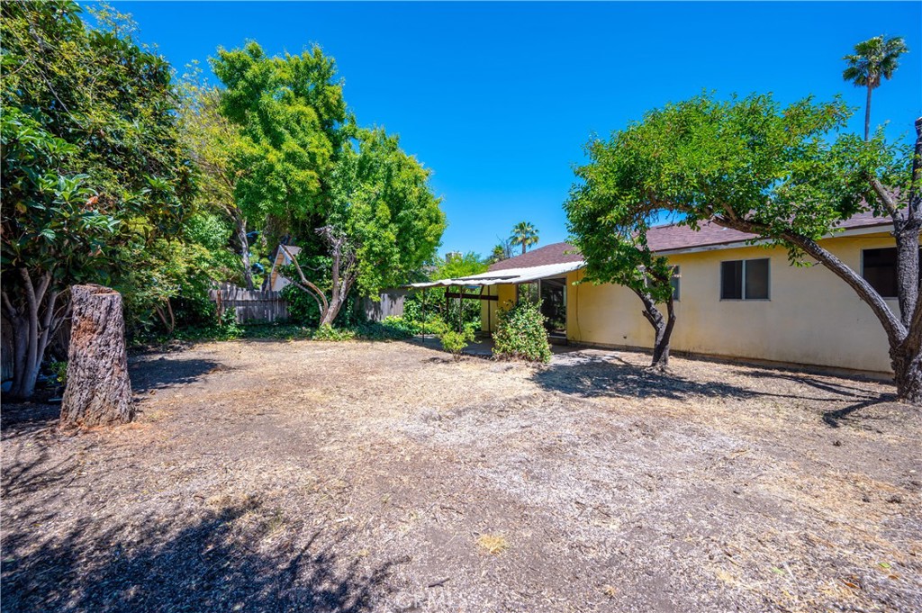 1084 Sylvia Circle