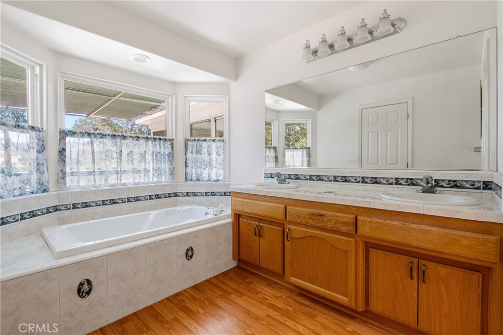 9340 Mountain View Drive