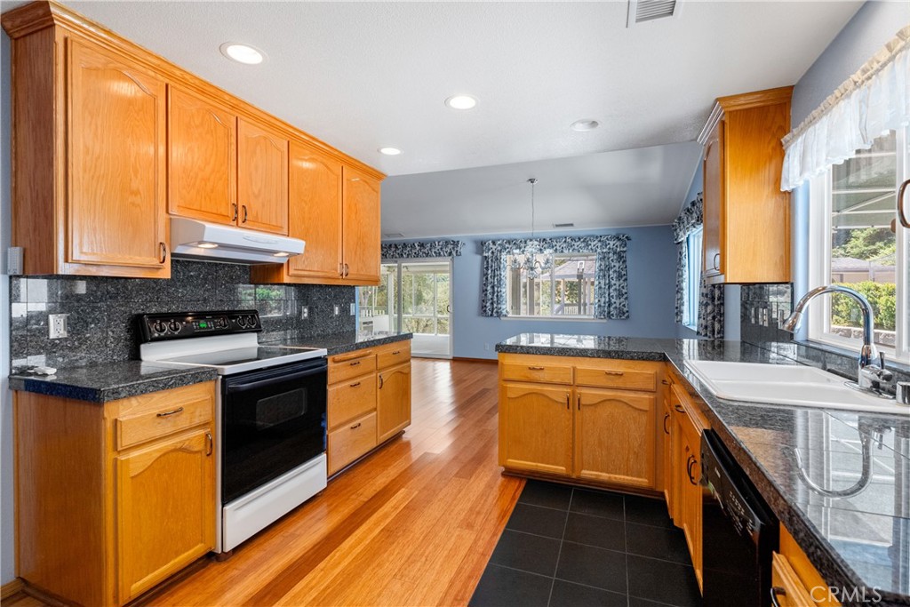 9340 Mountain View Drive