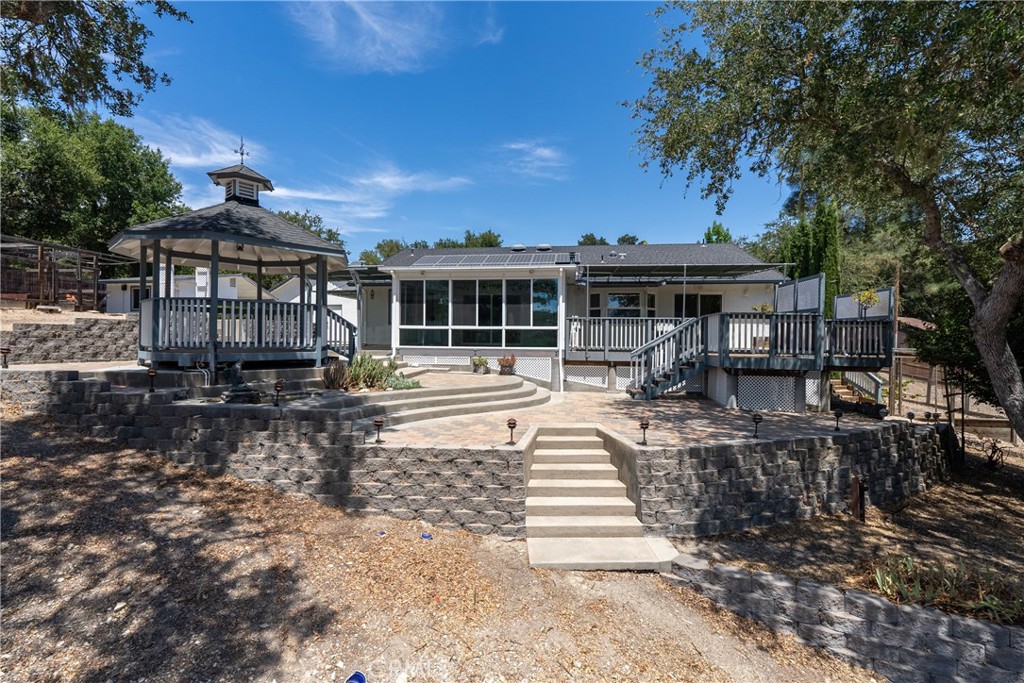 9340 Mountain View Drive