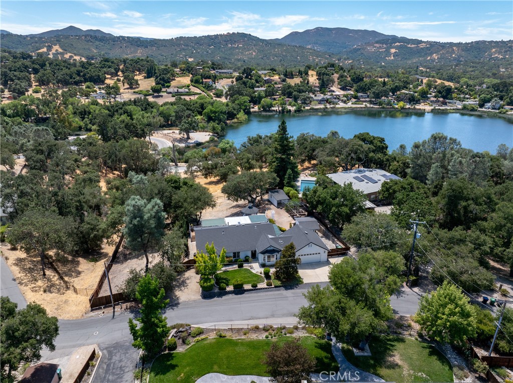 9340 Mountain View Drive