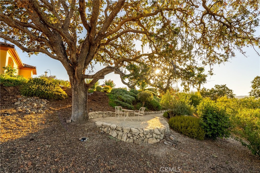 2174 Lake Ysabel Road