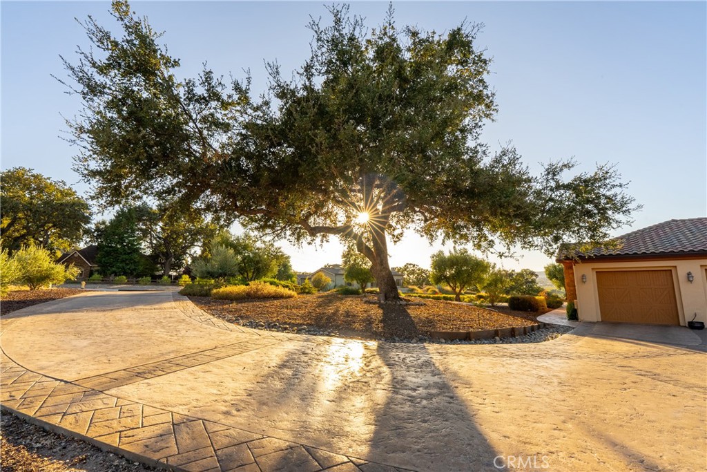 2174 Lake Ysabel Road