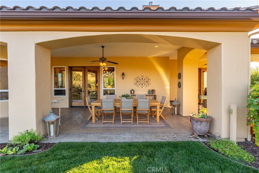2174 Lake Ysabel Road