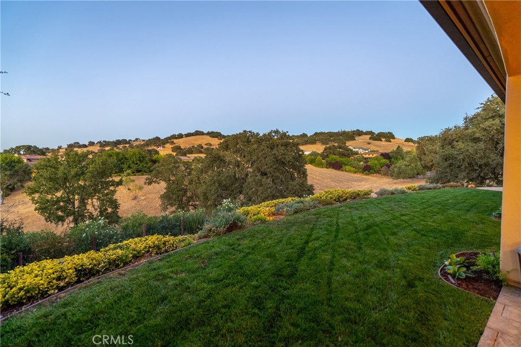 2174 Lake Ysabel Road