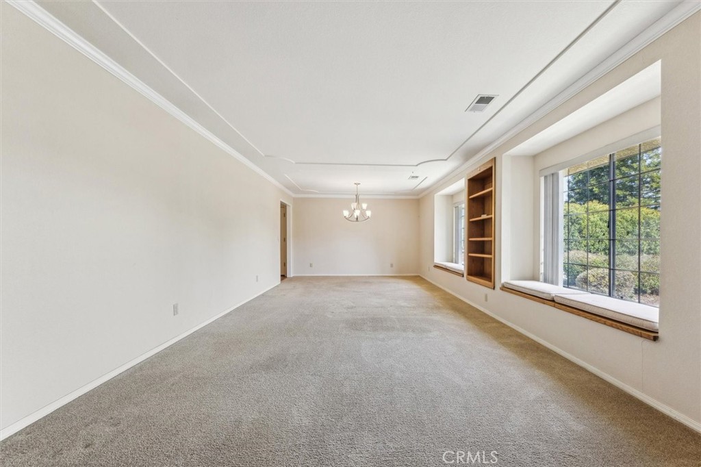 915 Rolling Hills Road