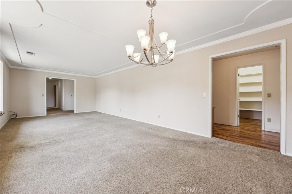 915 Rolling Hills Road