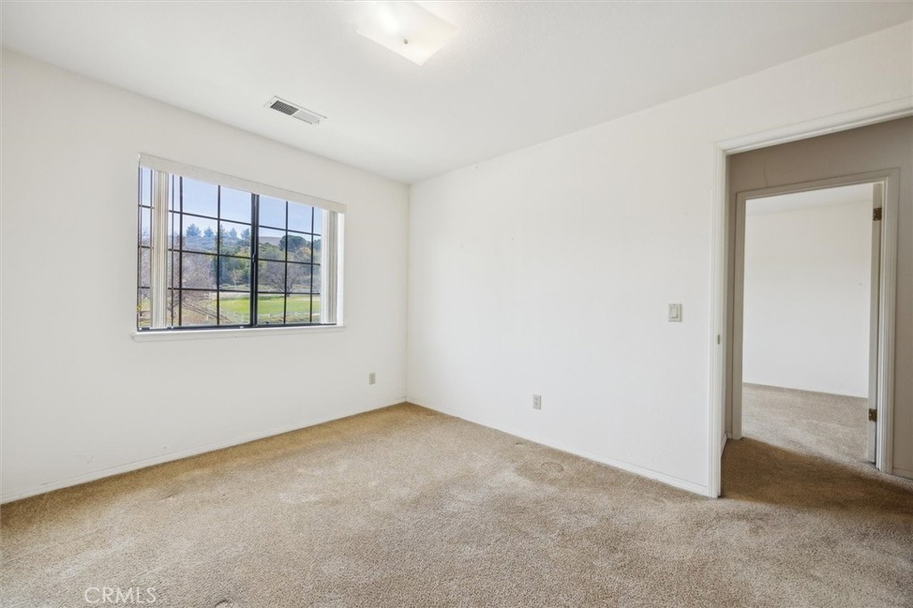 915 Rolling Hills Road