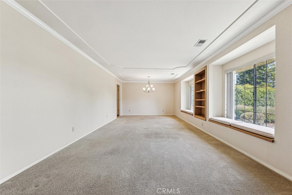 915 Rolling Hills Road