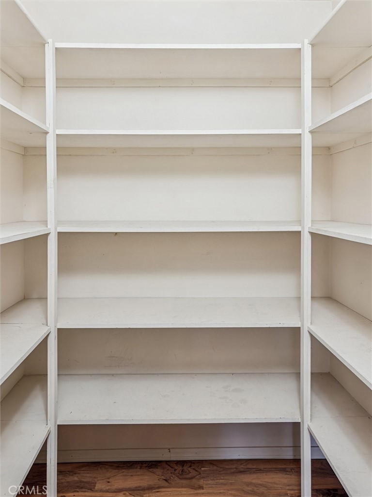 915 Rolling Hills Road