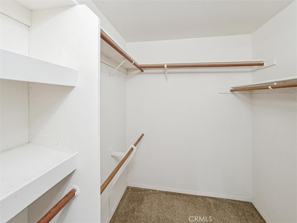 915 Rolling Hills Road