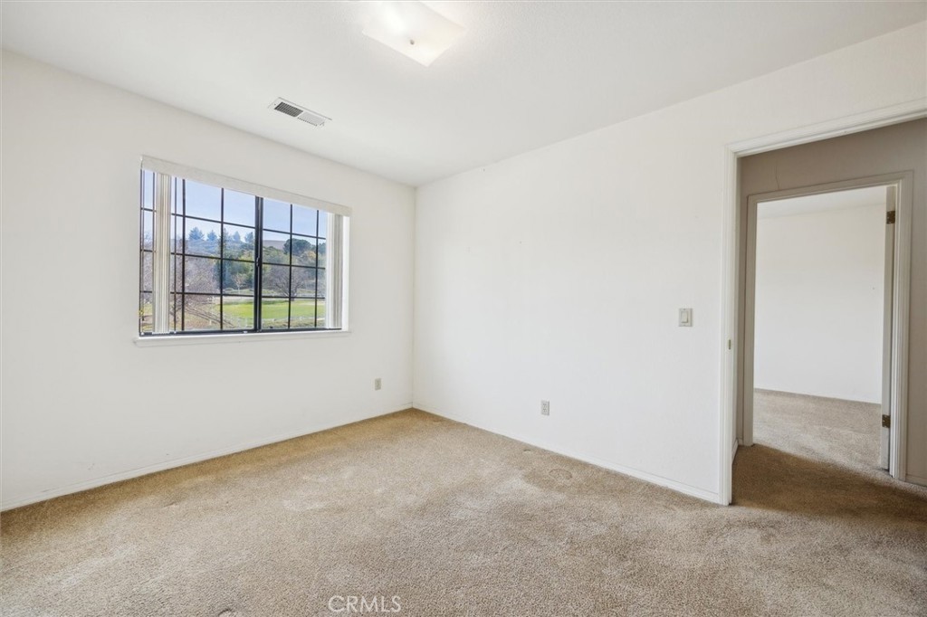 915 Rolling Hills Road