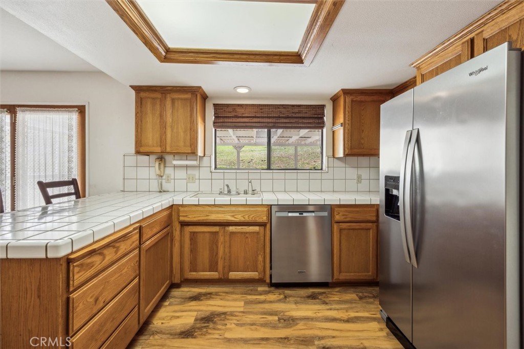 915 Rolling Hills Road