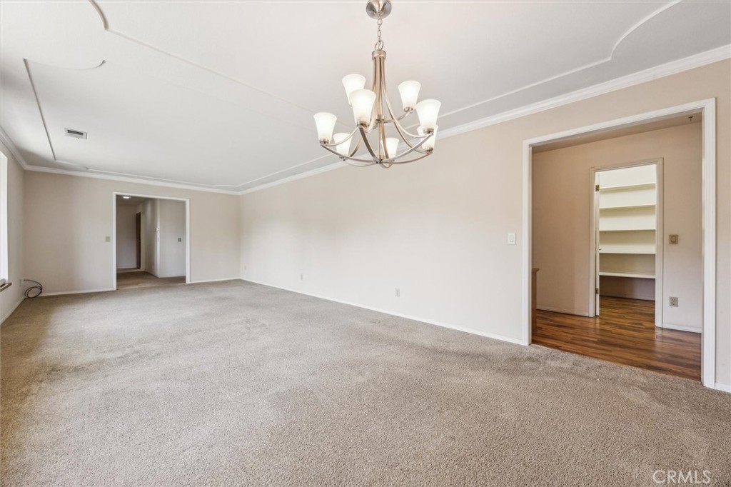 915 Rolling Hills Road