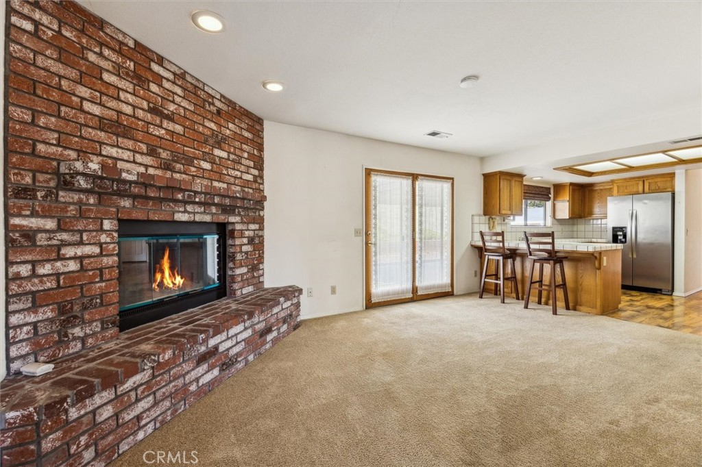 915 Rolling Hills Road
