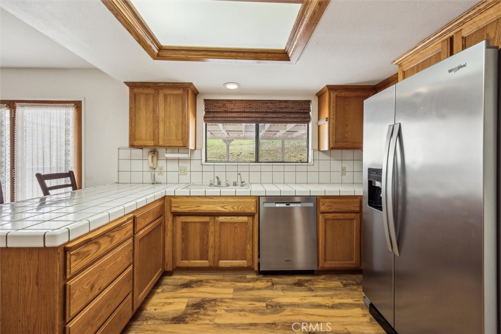 915 Rolling Hills Road