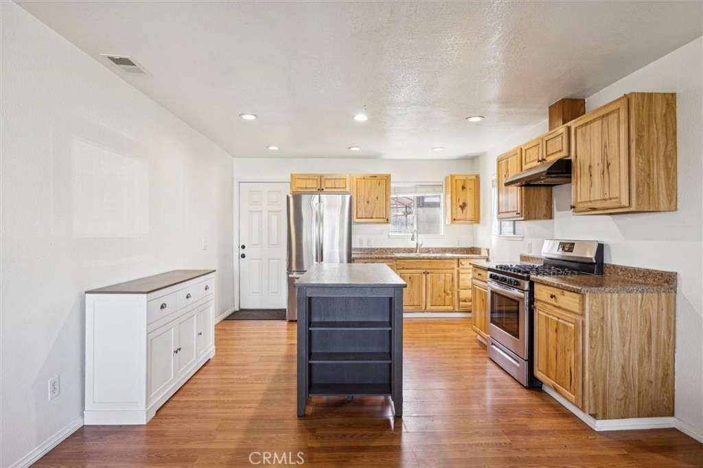 198 Santa Ynez Avenue