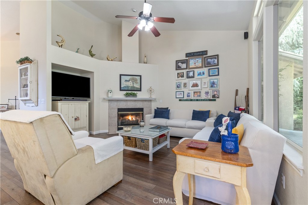 8290 Hermosa Ave