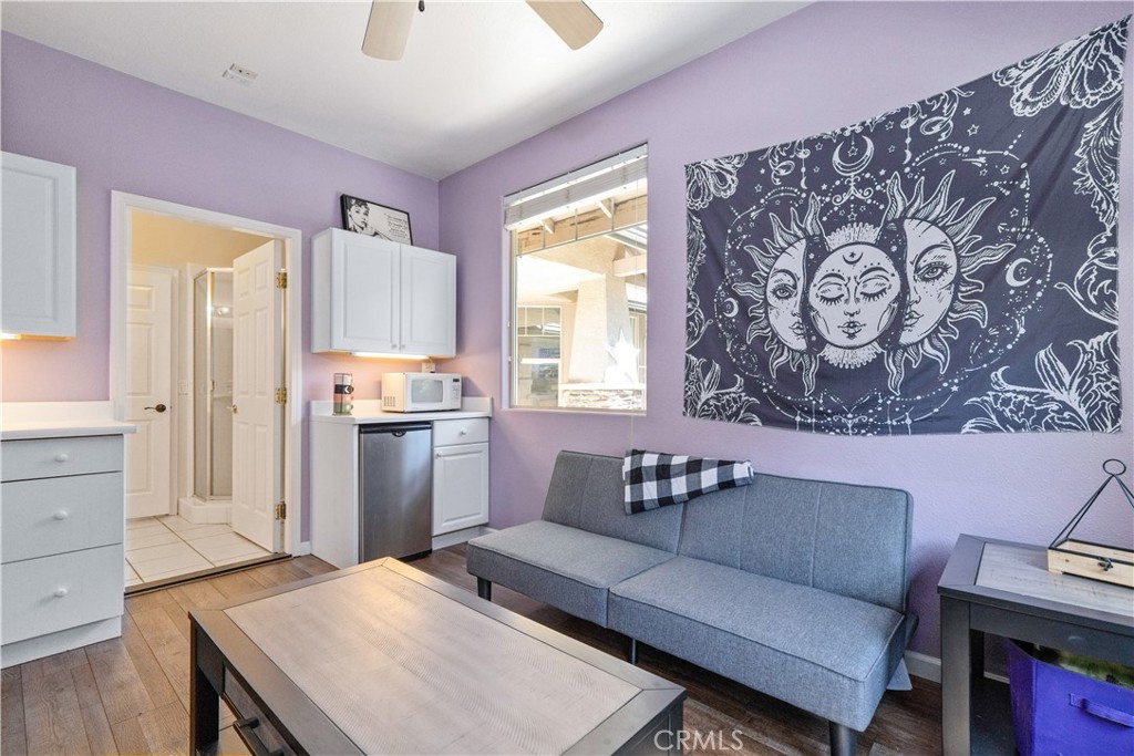 8290 Hermosa Ave