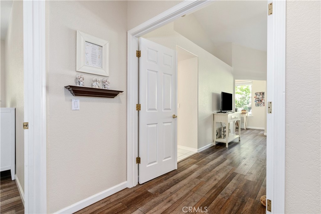 8290 Hermosa Ave