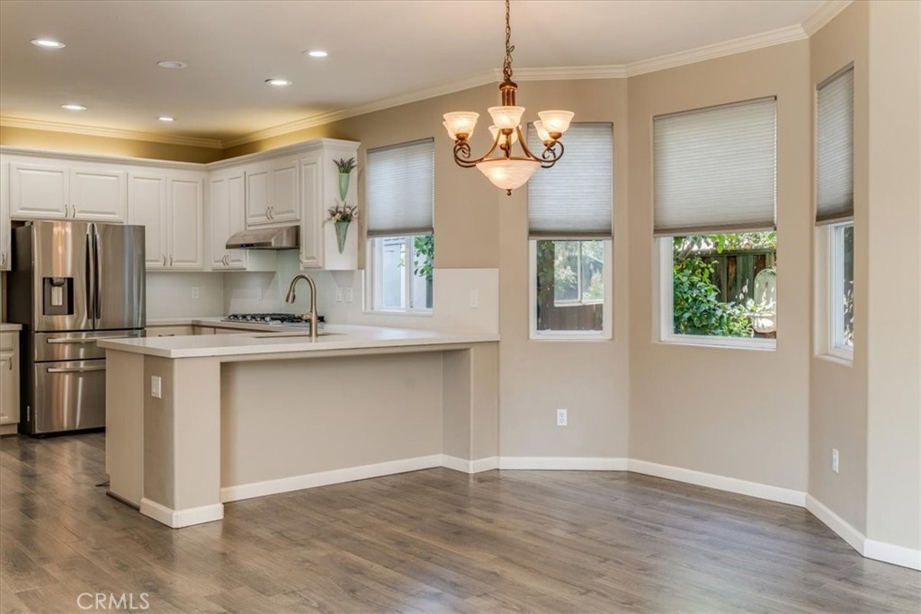 1060 Sleepy Hollow Road