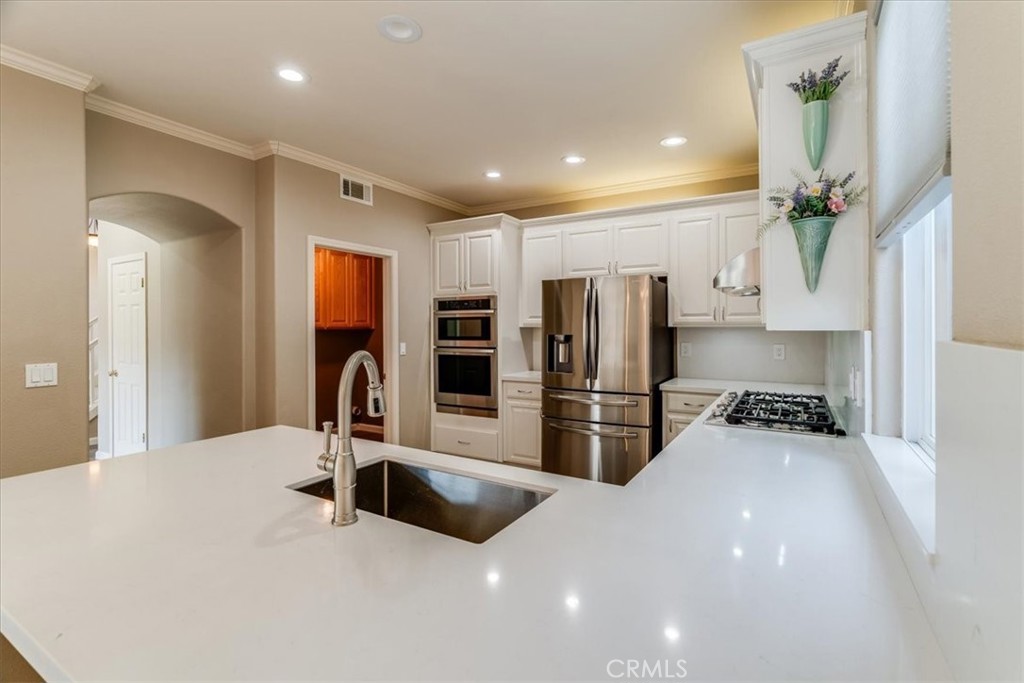1060 Sleepy Hollow Road