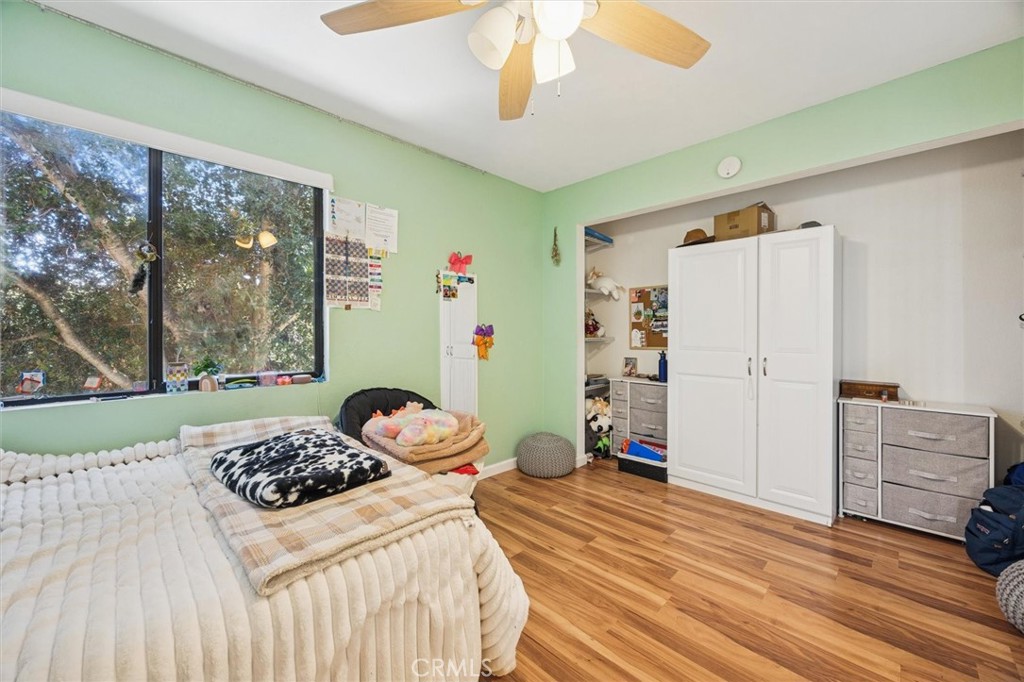 3750 El Camino Real E4