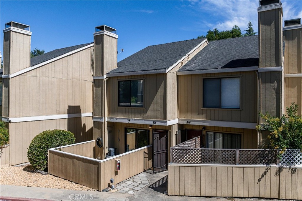 3750 El Camino Real E4