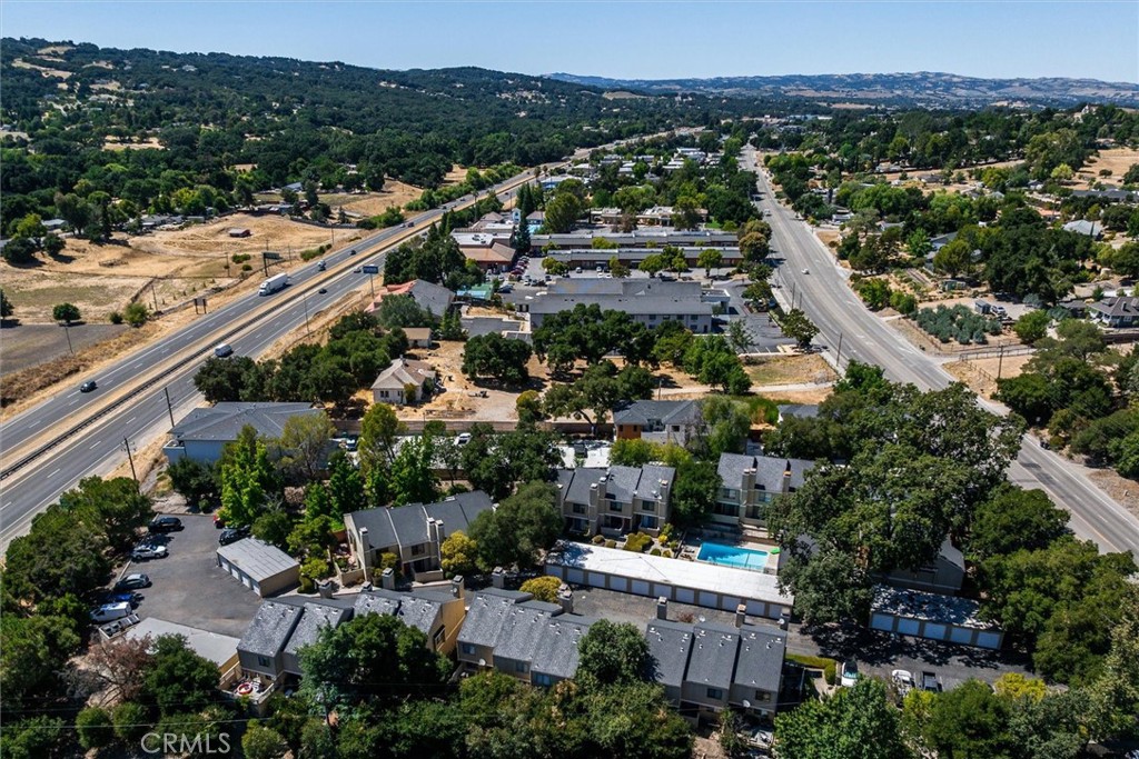 3750 El Camino Real E4