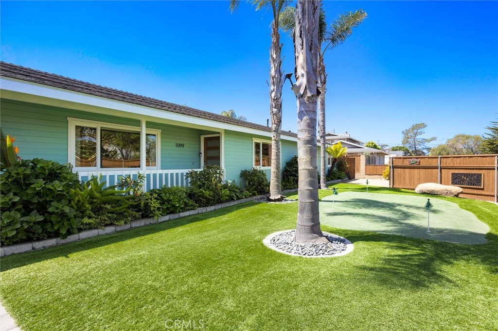 1099 Pismo Ave