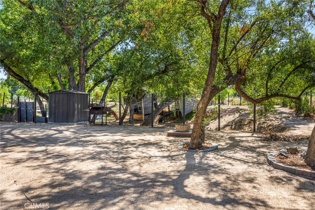 390 Paso Robles