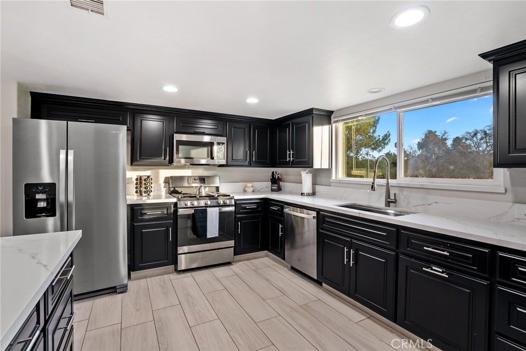 1020 San Ramon