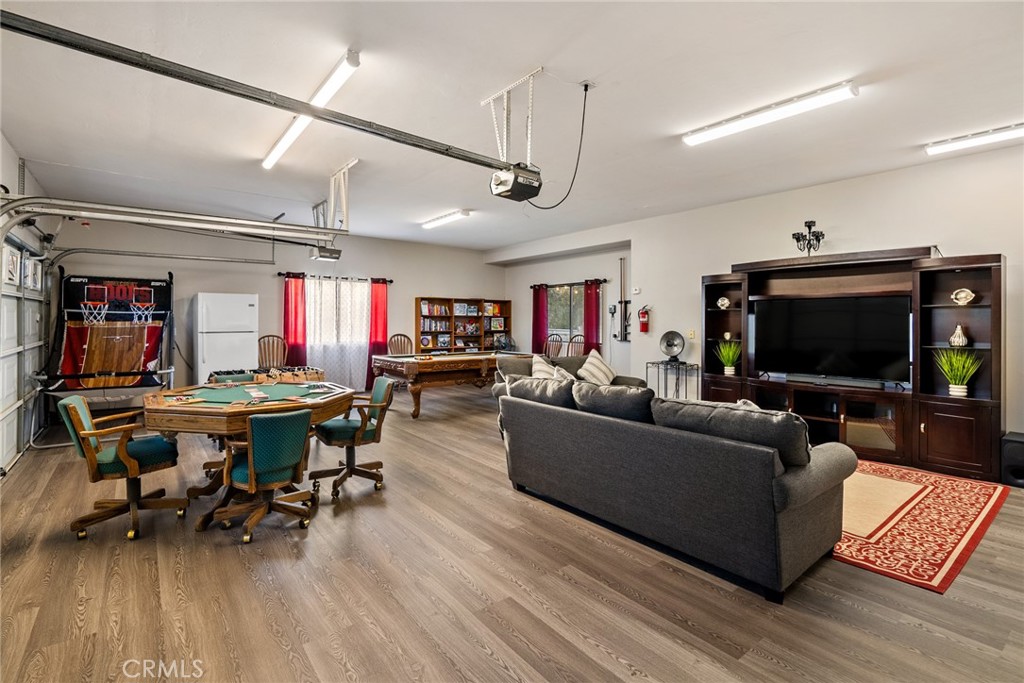 1020 San Ramon