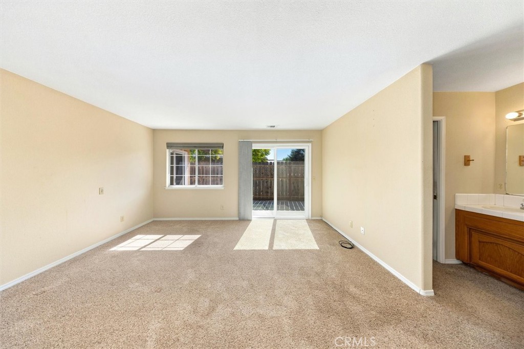 1137 Woodhaven Court