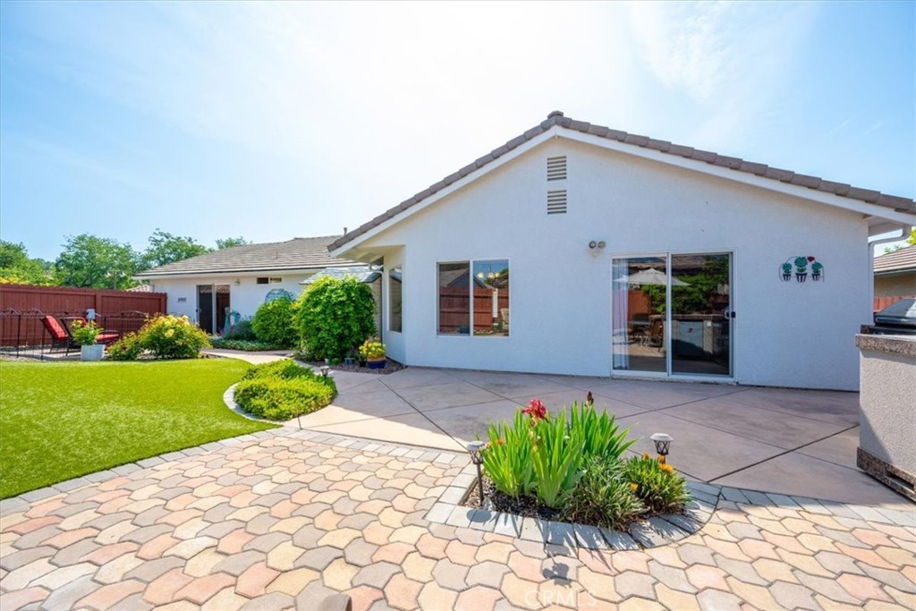 9017 Cascada Road