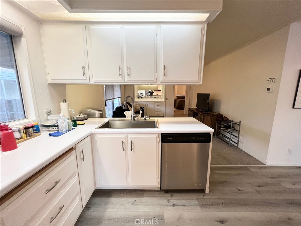 414 Santa Barbara Avenue